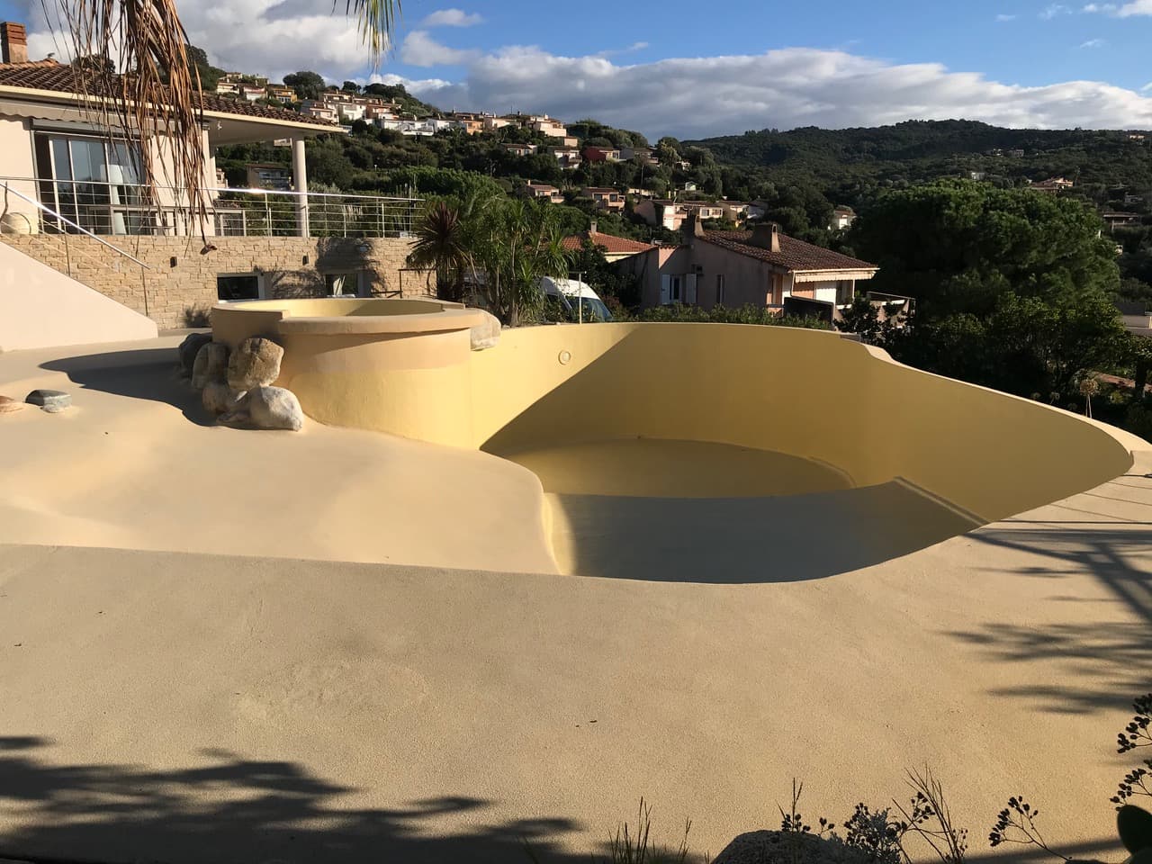 Piscine lagon Lagon avec spa - Corse